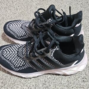 Adidas Women's Black and White Running Shoes